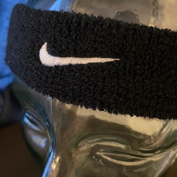 NIKE - Sweatband - Picture 2 of 5